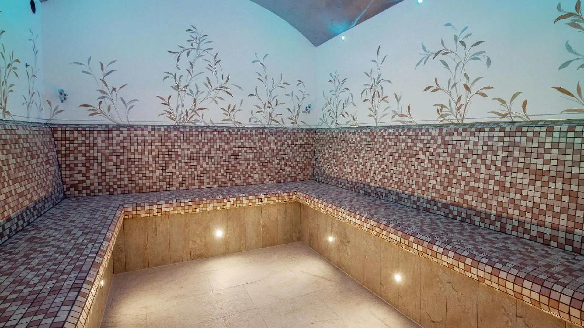Wellness Chalet Mit Whirlpool Und Sauna Bei Salzburg Und Berchtesgaden Ainring Germany